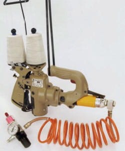 Union Special 2200 LC 2- nitkowa zaszywarka worków z napędem pneumatycznym, antykoroyjna 3.5 bar . Prod.USA